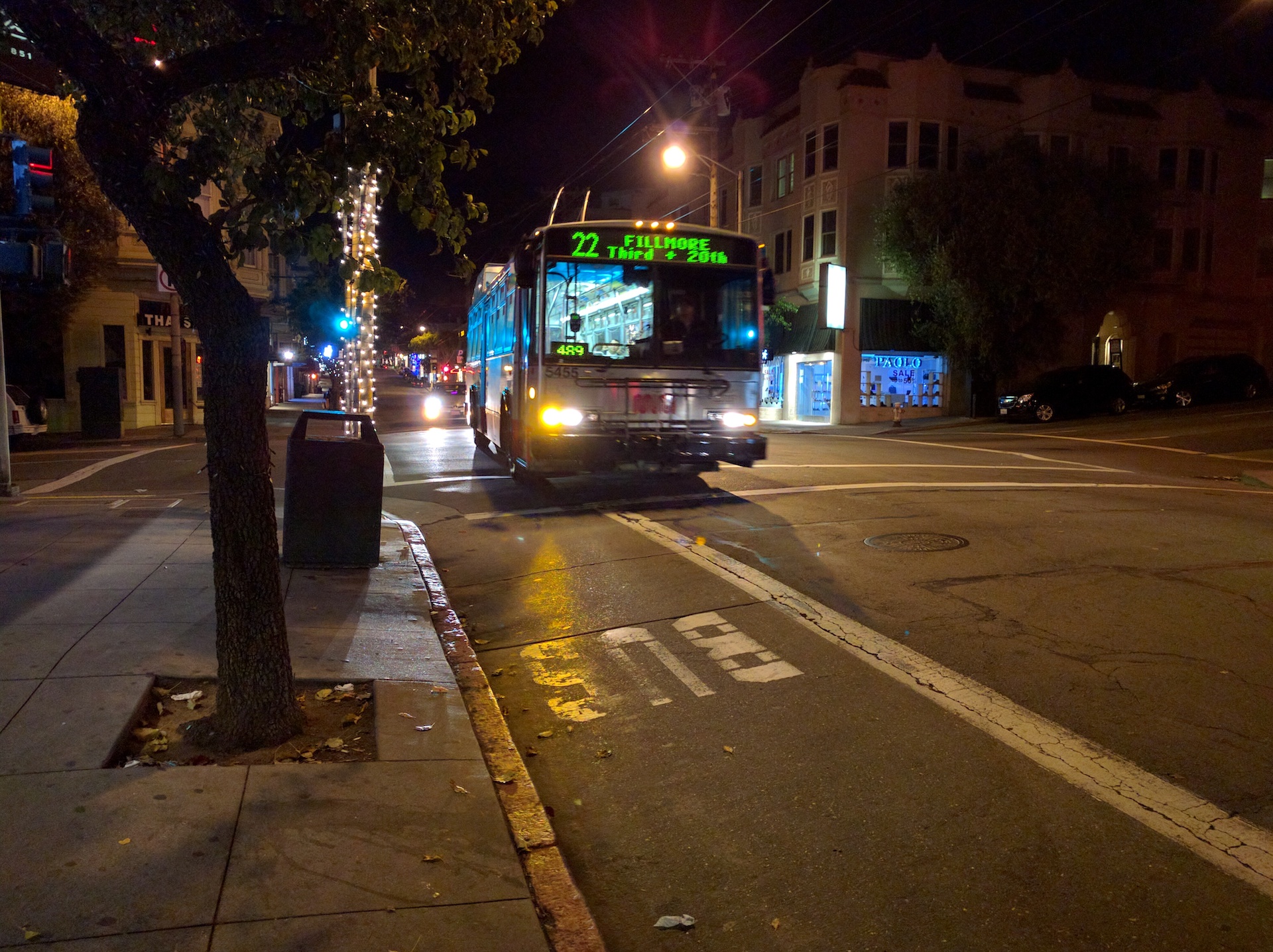 The 22-Fillmore bus in Pacific Heights, San Francisco